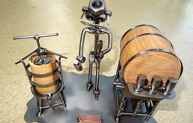 Schraubenmännchen Winzer