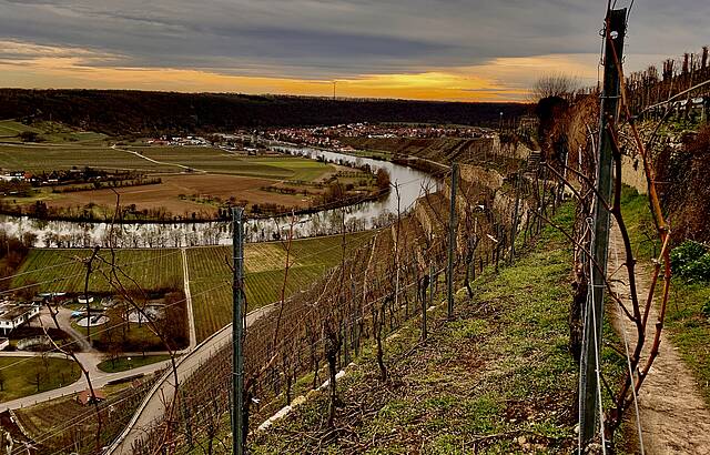 Winterliche Abenddämmerung am Käsberg
