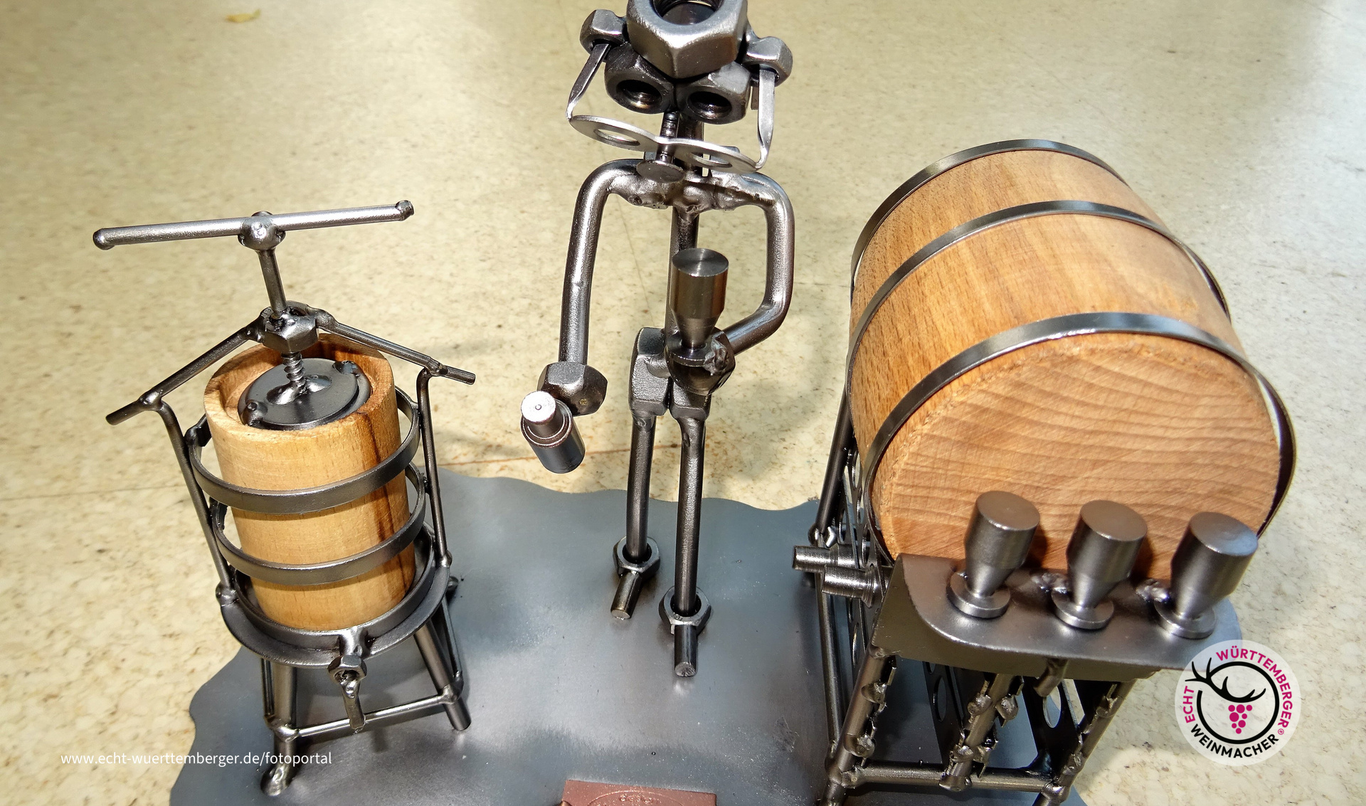 Schraubenmännchen Winzer