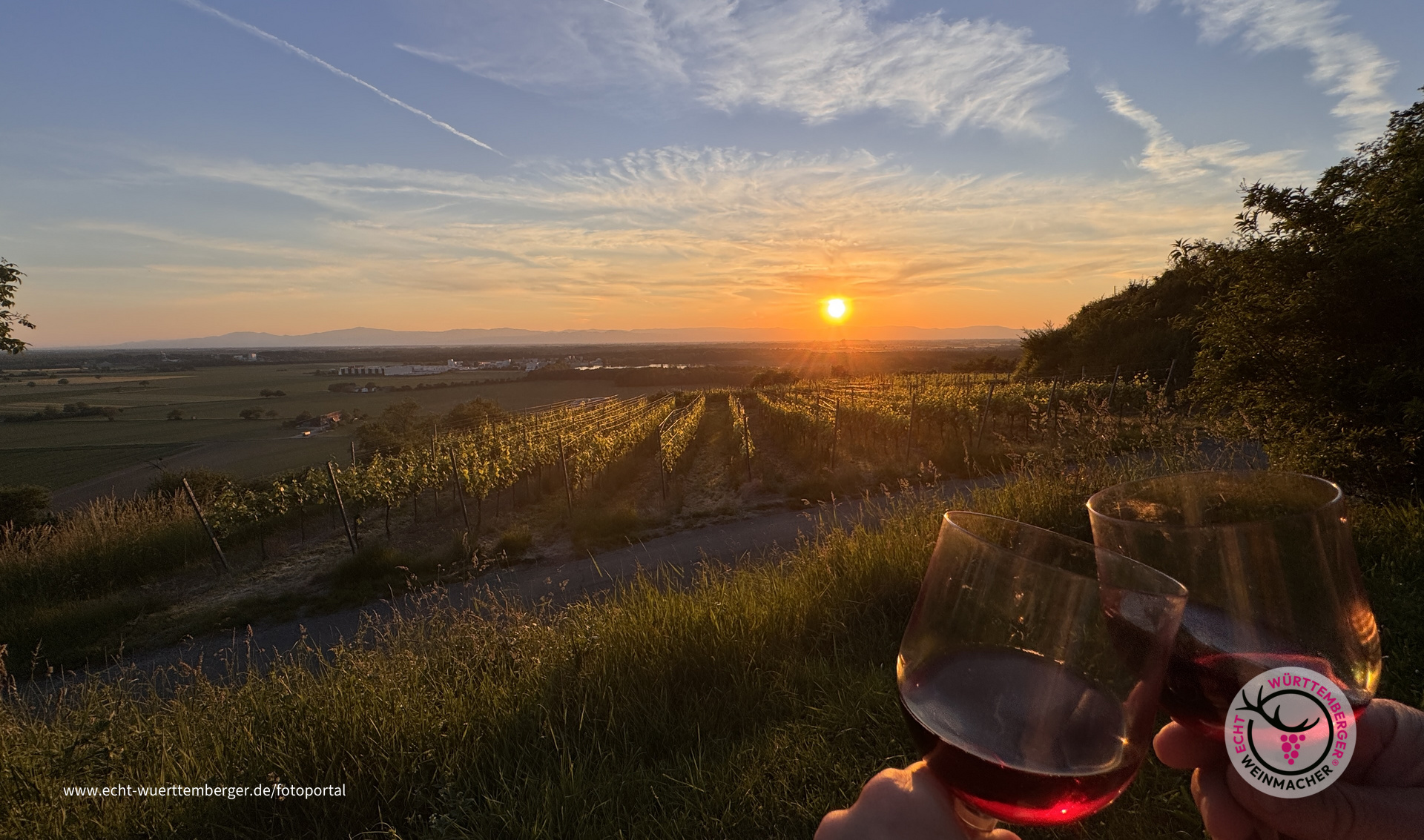 Herzensmomente im Sonnenuntergang